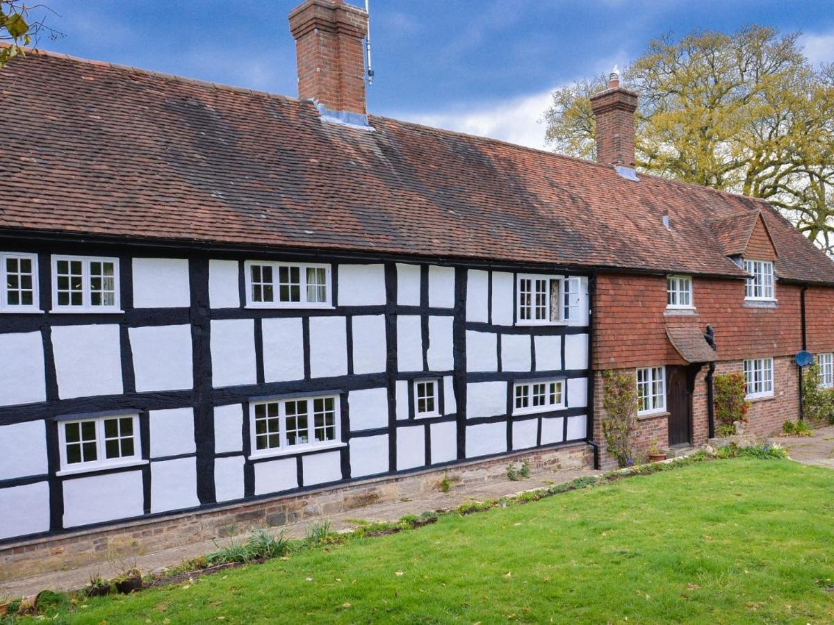 Twyford Farm B&B Haywards Heath Ngoại thất bức ảnh